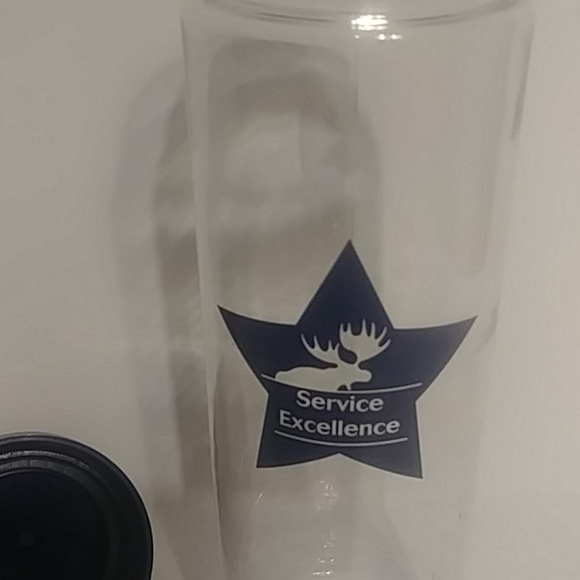 2 water bottles plastic - Picture 3 of 6